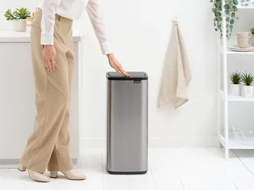 Bo Touch Bin 触碰式垃圾桶30L - 哑光防指纹钢色 - Brabantia