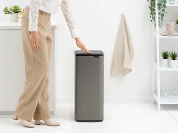 Bo Touch Bin 触碰式垃圾桶30L - 铂金色 - Brabantia