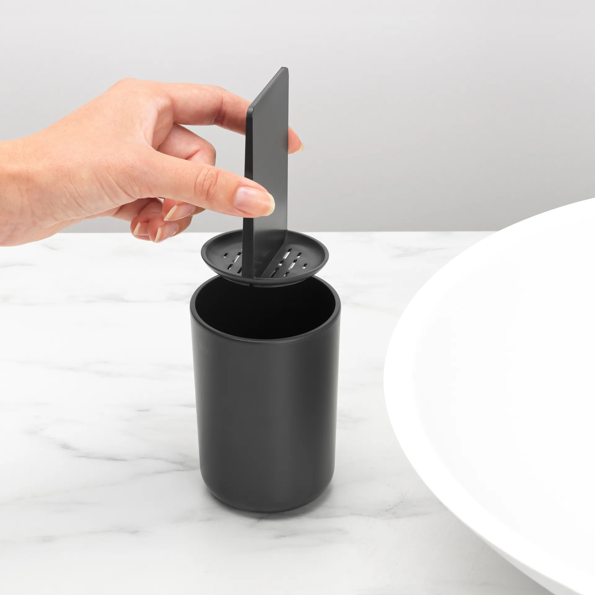 Brabantia ReNew toothbrush holder, dark 灰色 Brabantia
