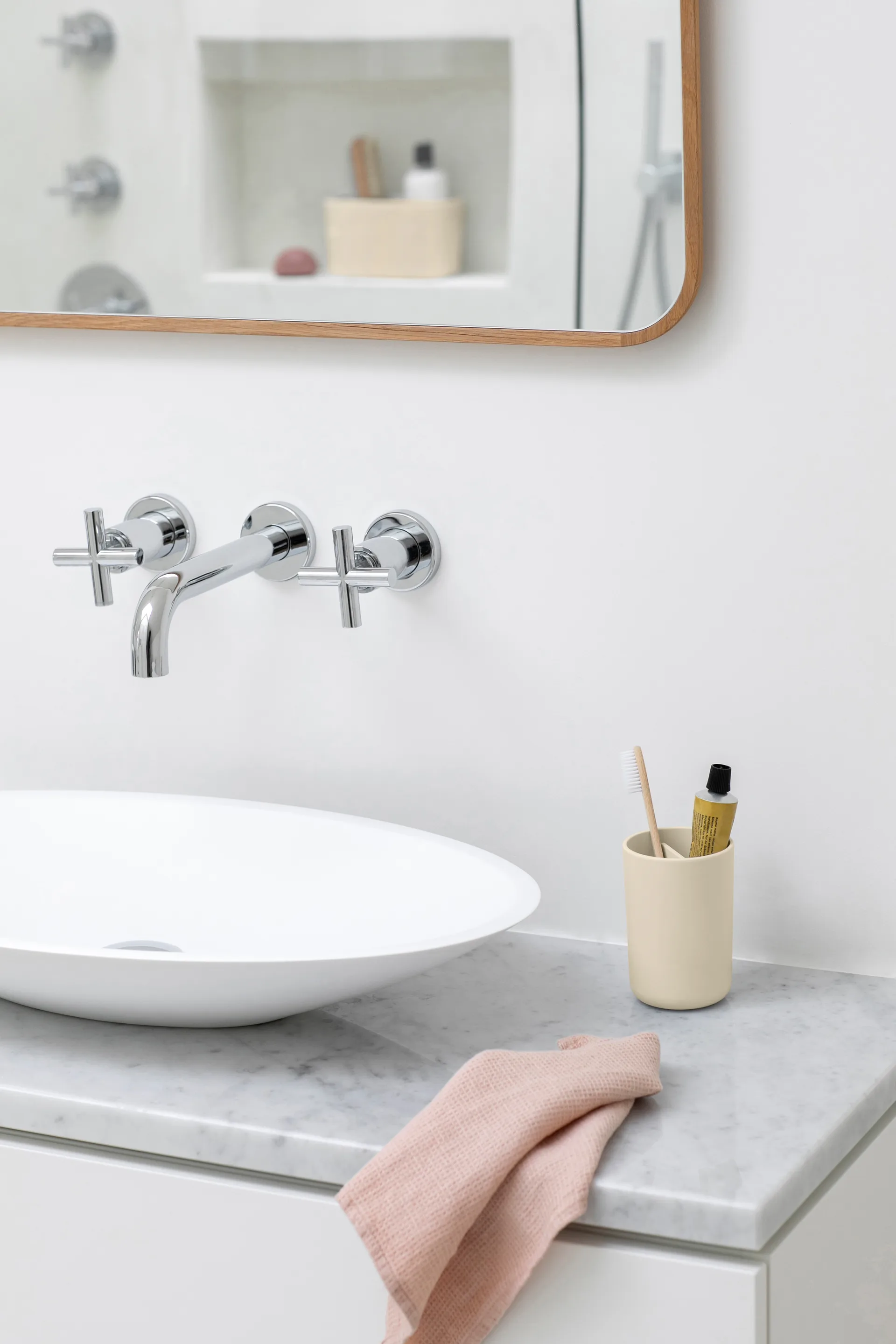 Brabantia ReNew 牙刷架, 柔和米色 Brabantia