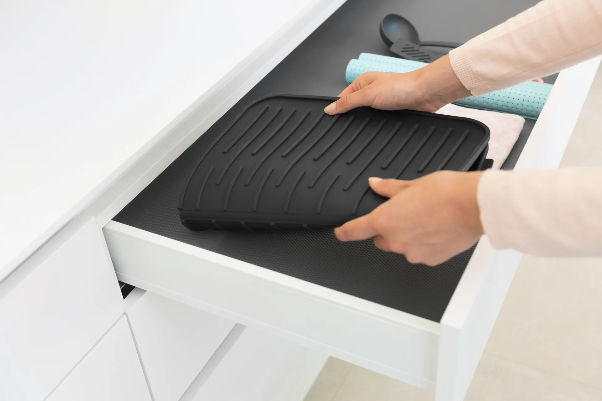 Brabantia 硅胶碗碟垫, 深灰色 Brabantia