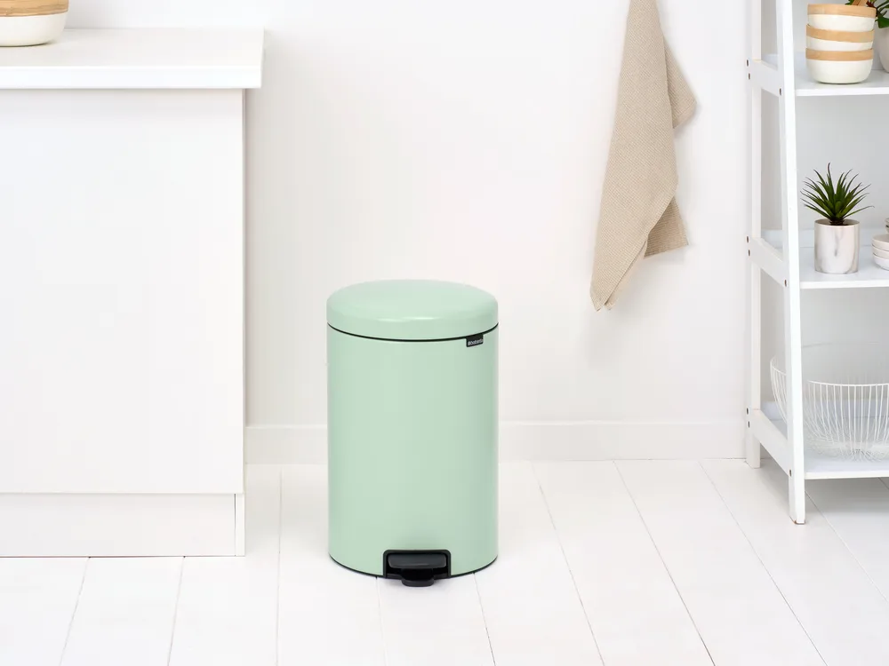 New Icon 新经典脚踏垃圾桶20升, Jade 绿色 Brabantia
