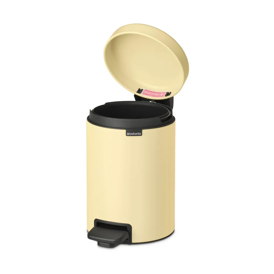 New Icon 新经典脚踏垃圾桶3升, 柔和黄色 Brabantia