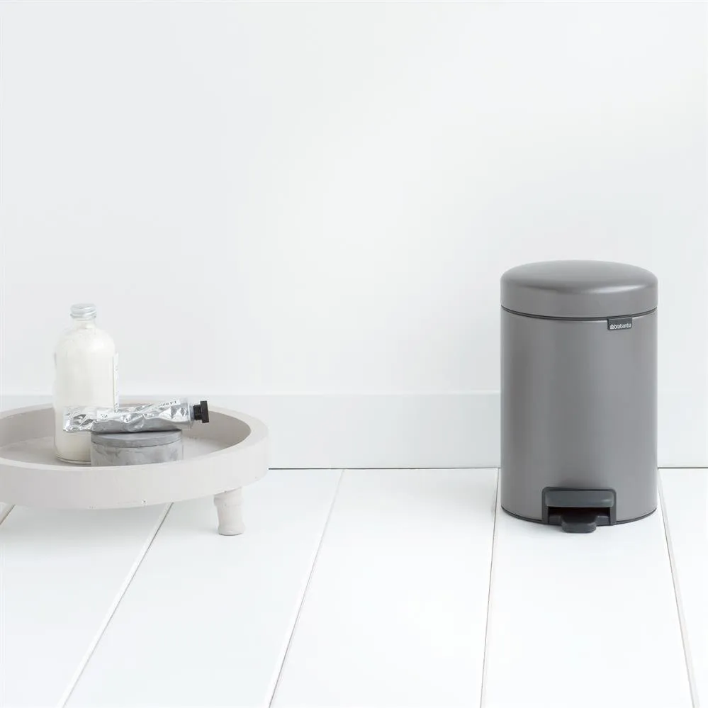 New Icon 3升脚踏垃圾桶, 铂金色 Brabantia