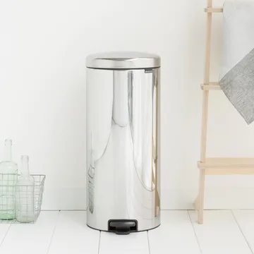 New Icon 新经典脚踏垃圾桶30升 - 哑光钢色 - Brabantia