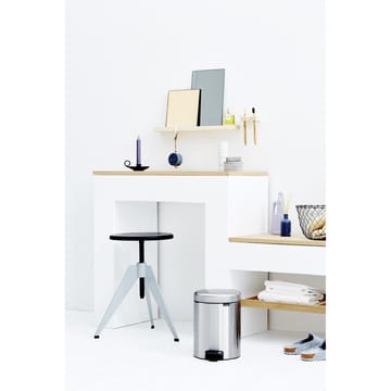 New Icon 脚踏式垃圾桶 5升 - Matt steel fingerprint proof - Brabantia