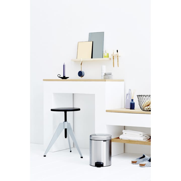 New Icon 脚踏式垃圾桶 5升, Matt steel fingerprint proof Brabantia