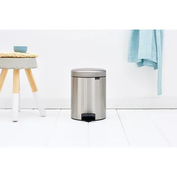 New Icon 新经典脚踏垃圾桶5升 - 哑光防指纹钢 - Brabantia