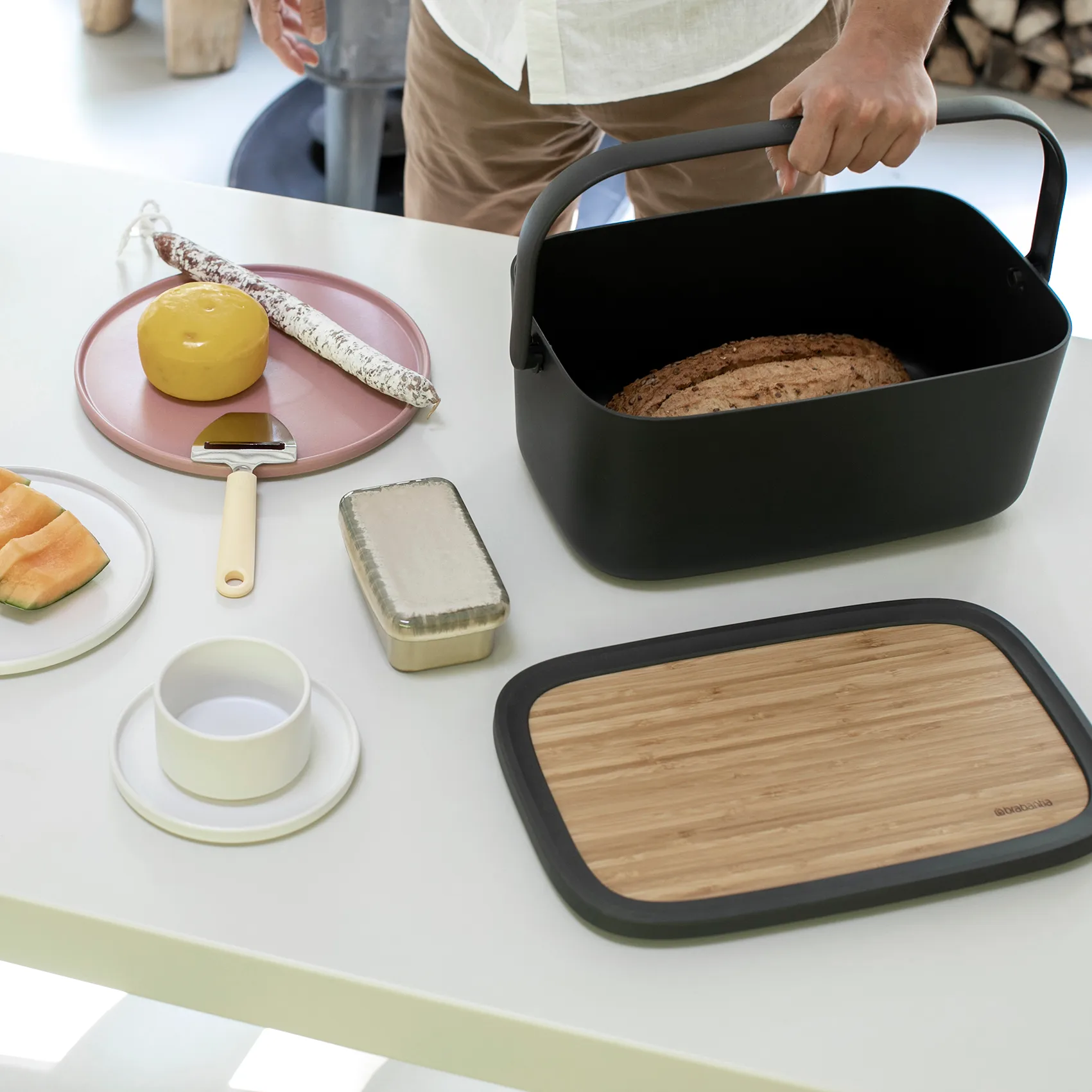 Nic bread box, dark 灰色 Brabantia