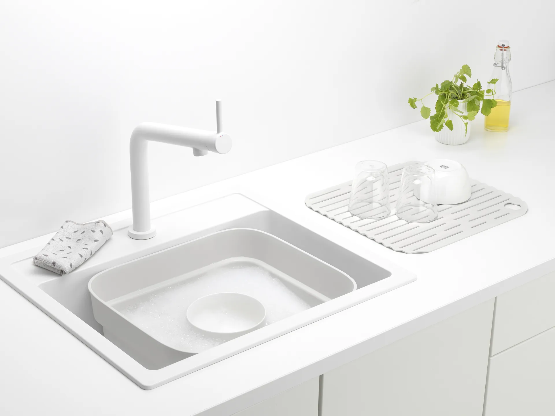 Sinkside 带沥水盘洗碗槽34x37cm, 浅灰色 Brabantia