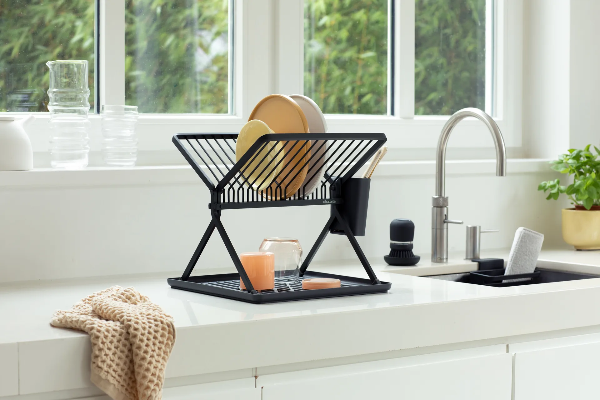 Sinkside 可折叠碗碟架37cm, 深灰色 Brabantia
