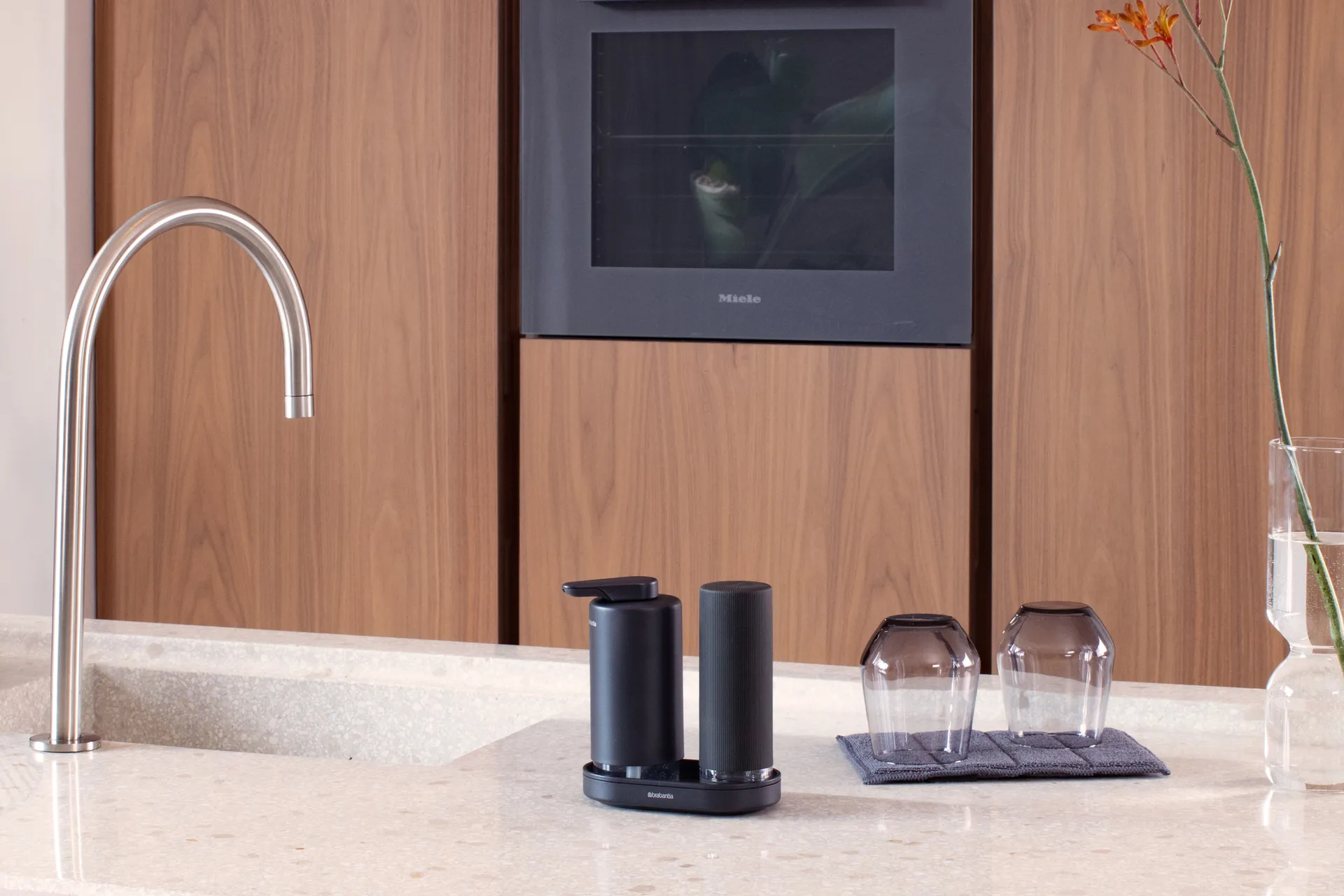 SinkStyle 皂瓶洗衣液瓶套装, 矿物无限灰色 Brabantia