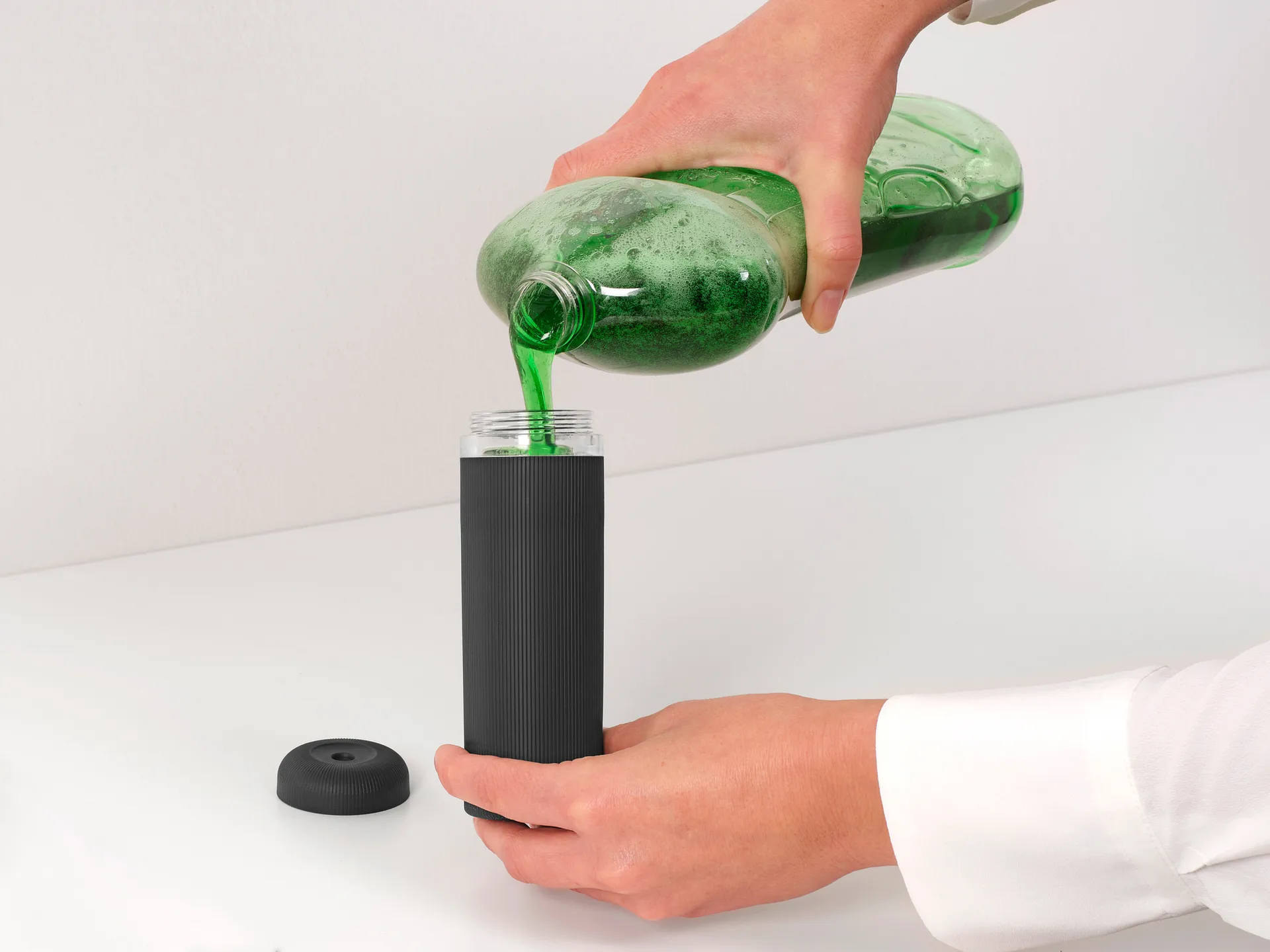 SinkStyle 洗衣液瓶, 矿物无限灰色 Brabantia