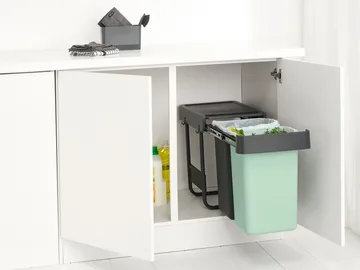 Sort&Go 嵌入式分类垃圾桶 2x15升 - 深灰色 - Brabantia