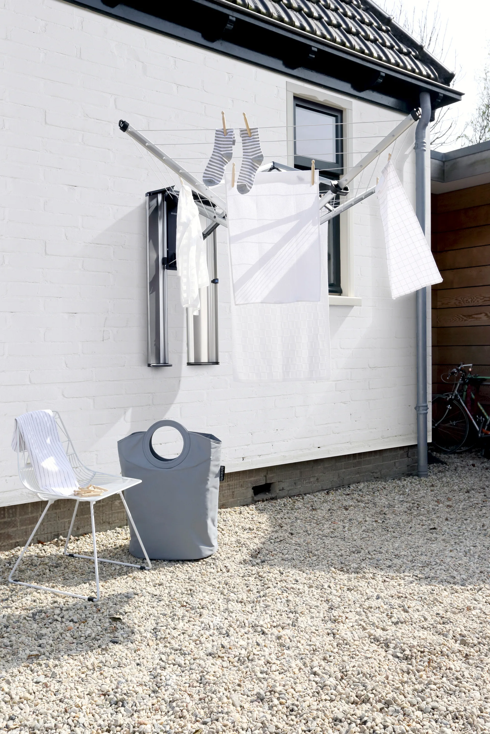 WallFix 晾衣绳 24m 带织物保护套, 灰色 Brabantia
