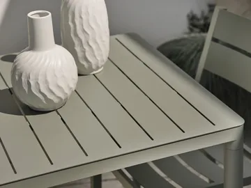 Bigby 餐桌 - Dusty 绿色, 76x76 cm - Brafab