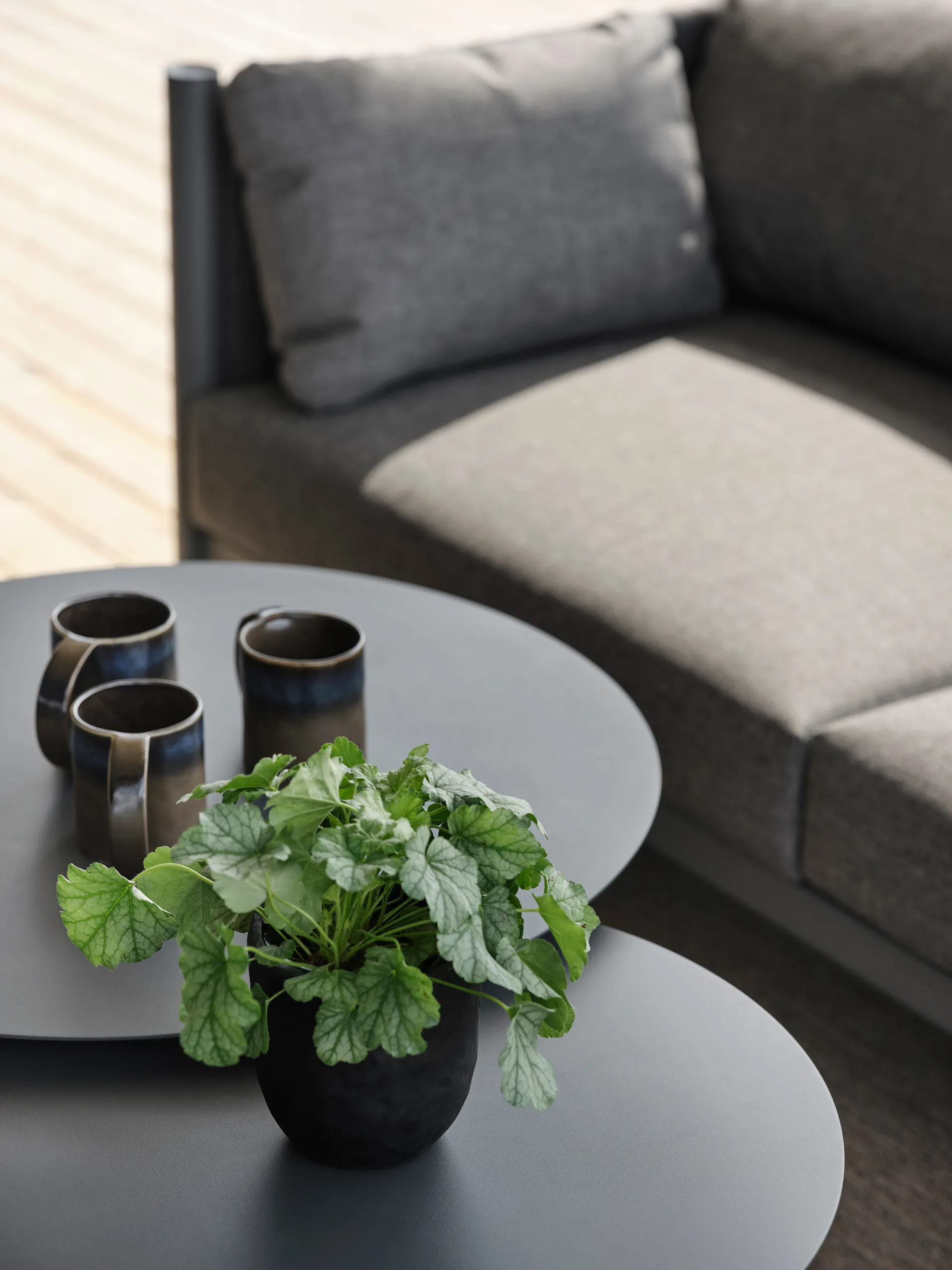 Mill 咖啡桌, Anthracite, 小 High Ø50 cm Brafab