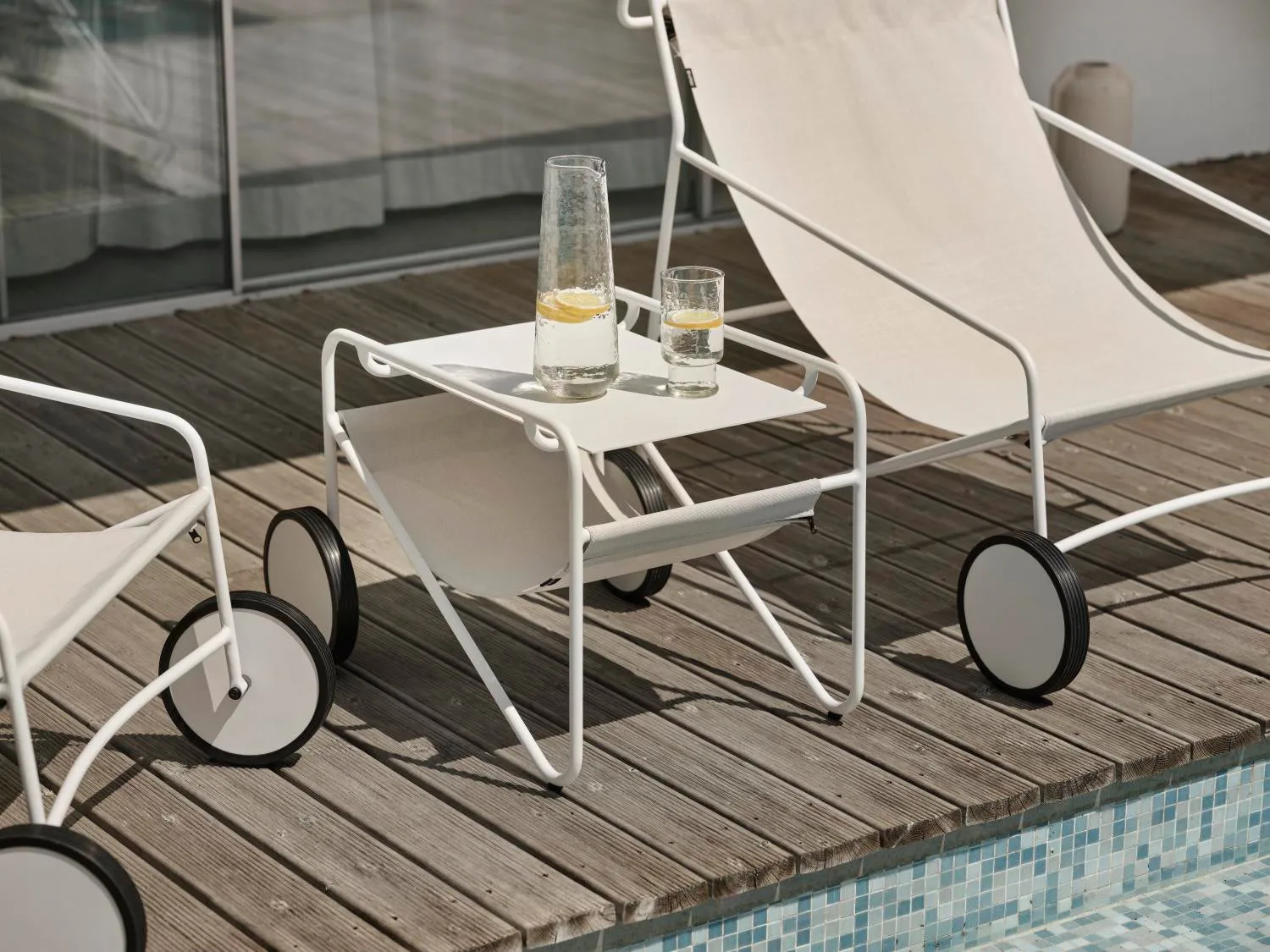 Poul 桌子 小边桌, 白色-米白色, 72x44 cm Brafab