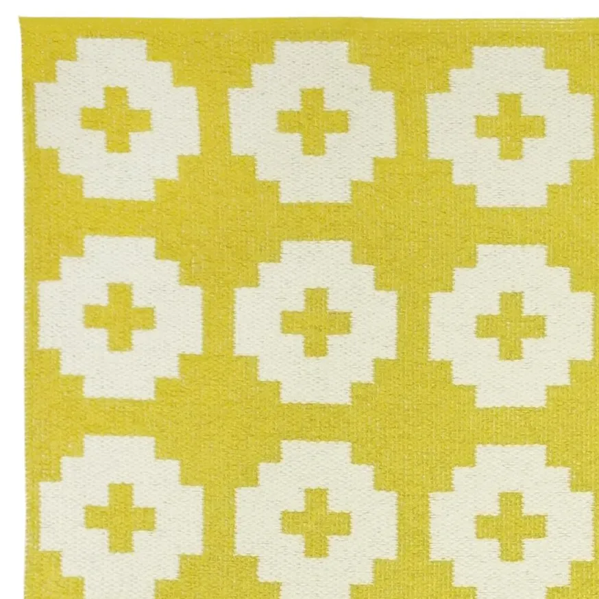 Flower_大地毯_太阳黄, 170x250cm Brita Sweden