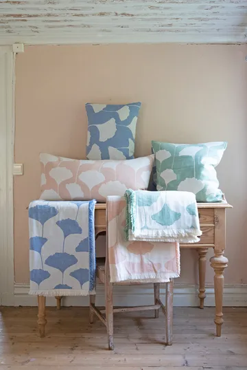 Ginko 枕头套 40x80 cm - 蓝色-白色 (Indigo) - Brita Sweden