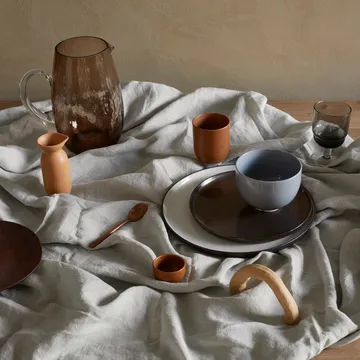 Hammered 水壶 - 棕色 - Broste Copenhagen