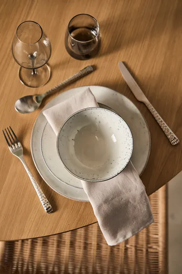 Hune 餐具 16件 - 拉丝缎面锤纹 - Broste Copenhagen