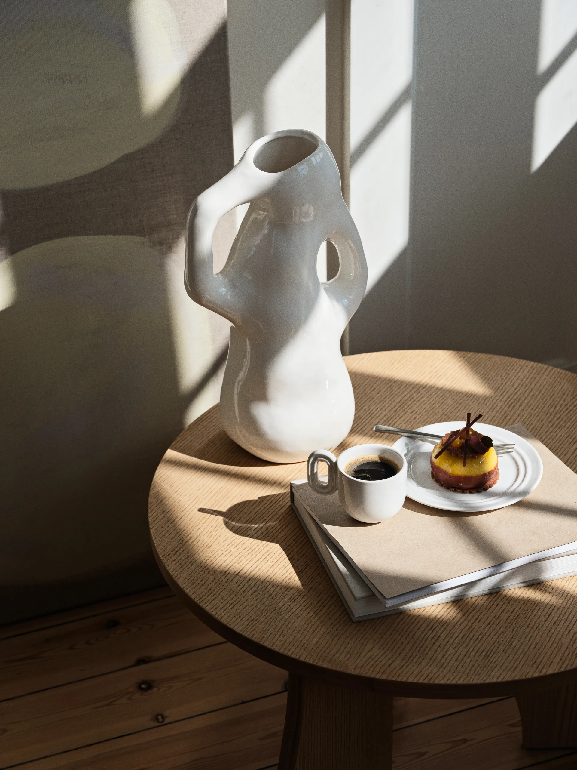 Isolde 花瓶 35 cm, 白色 Broste Copenhagen