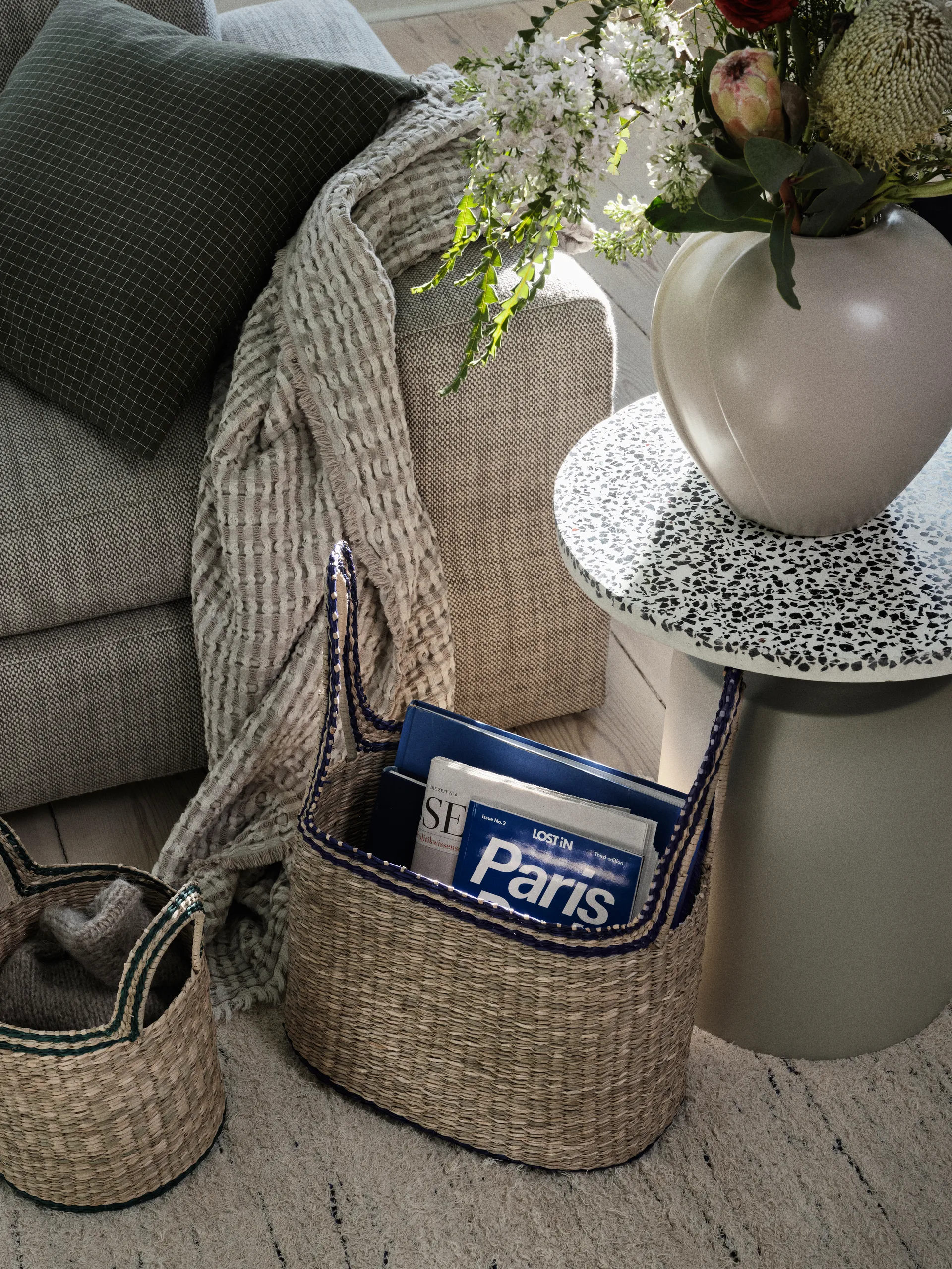 Leda 花瓶 Ø25x25 cm, 灰色 沙色 Broste Copenhagen