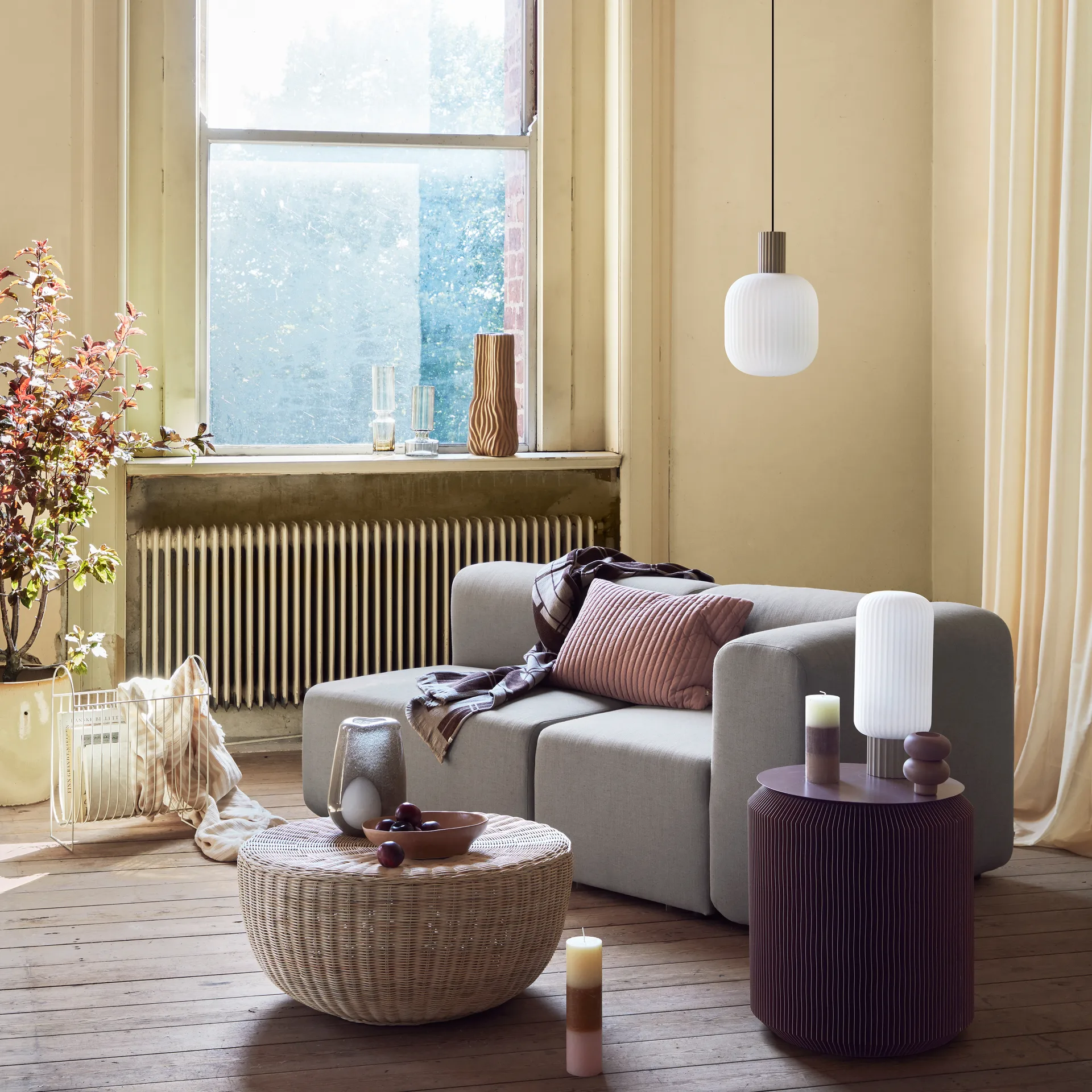 Lolly 台灯, 沙色-白色-39 cm Broste Copenhagen