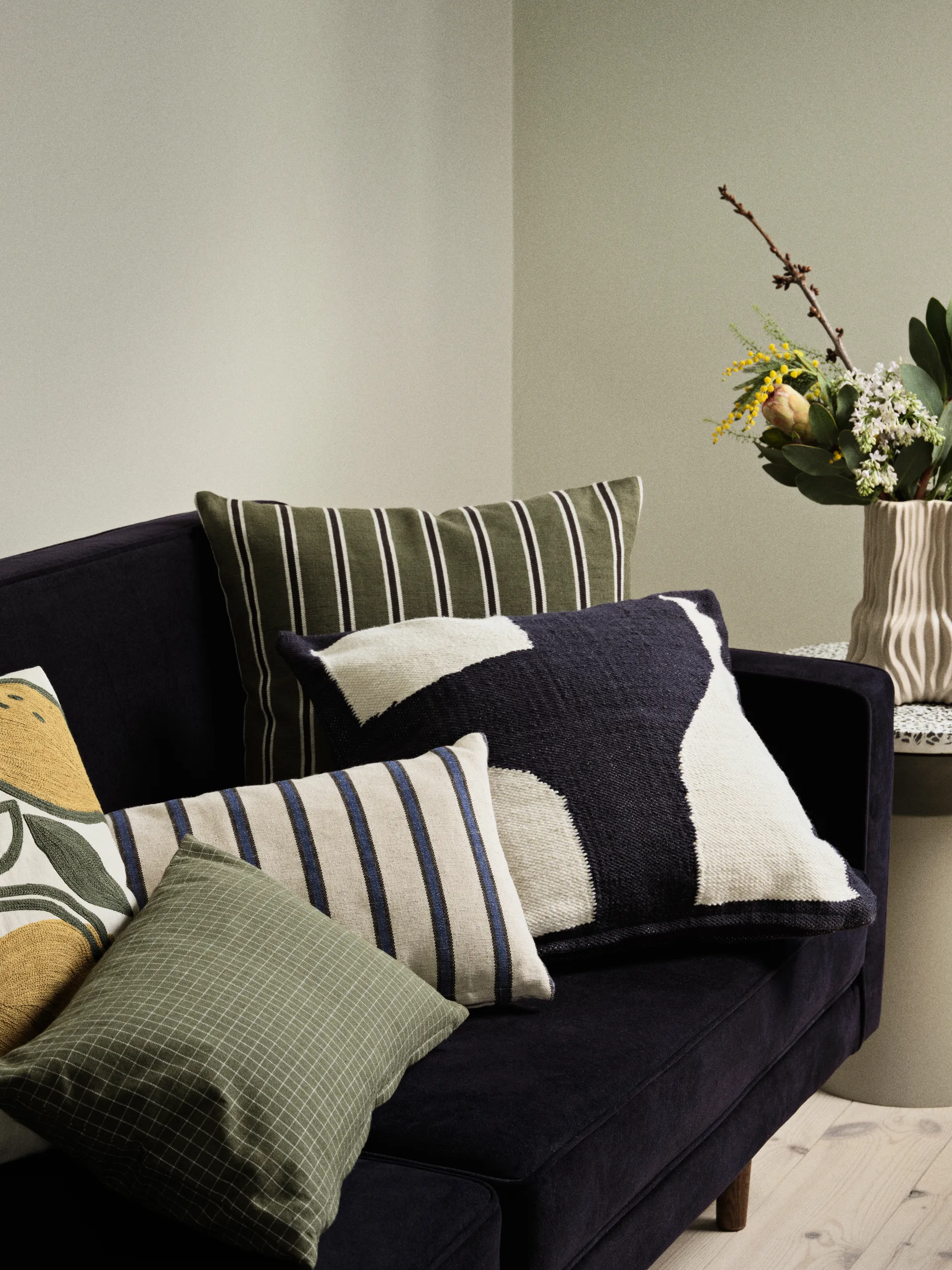 Magny 花瓶 43 cm tall, Castle 米色 Broste Copenhagen