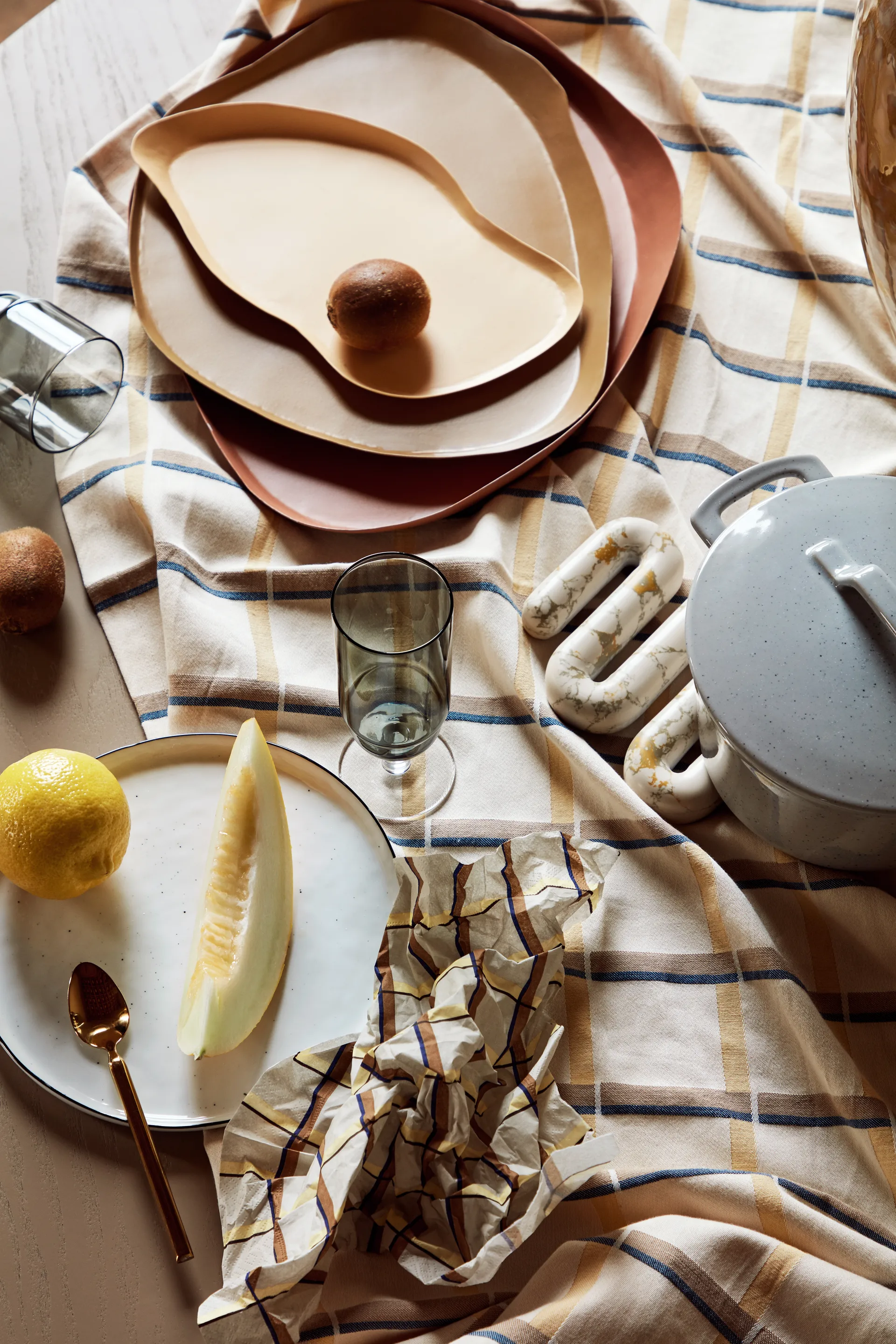 Nordic Salt 正餐套装, 12件 Broste Copenhagen