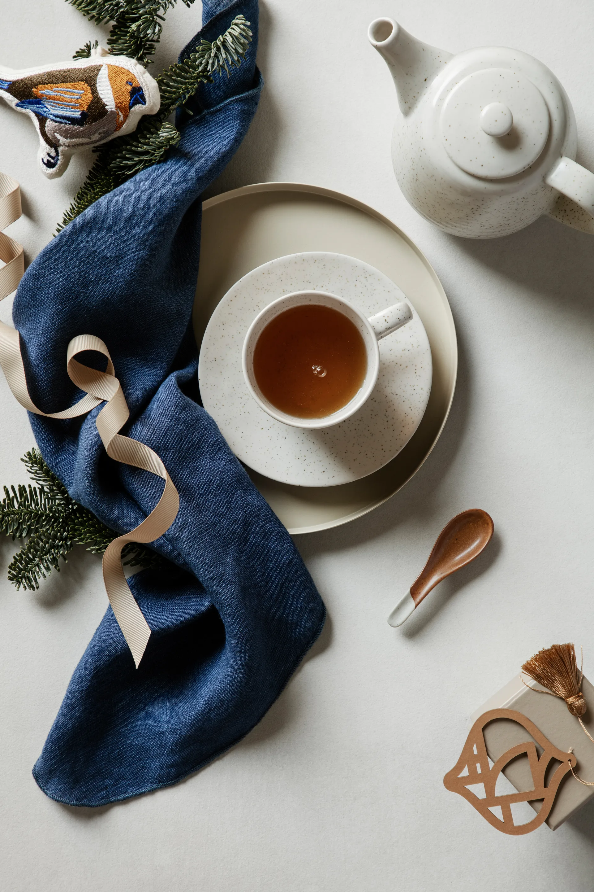Nordic Vanilla 杯配碟150ml, 带颗粒奶油色 Broste Copenhagen