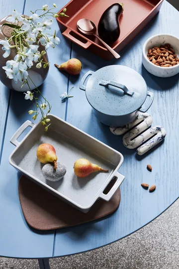 Orla trivet 14x25 cm - 白色-spectrum 蓝色 - Broste Copenhagen