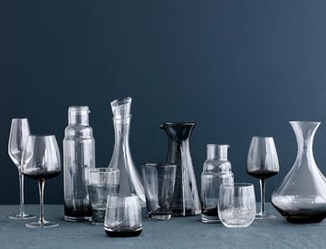Smoke 水瓶/玻璃水瓶 1.65 liter - 透明-灰色 - Broste Copenhagen