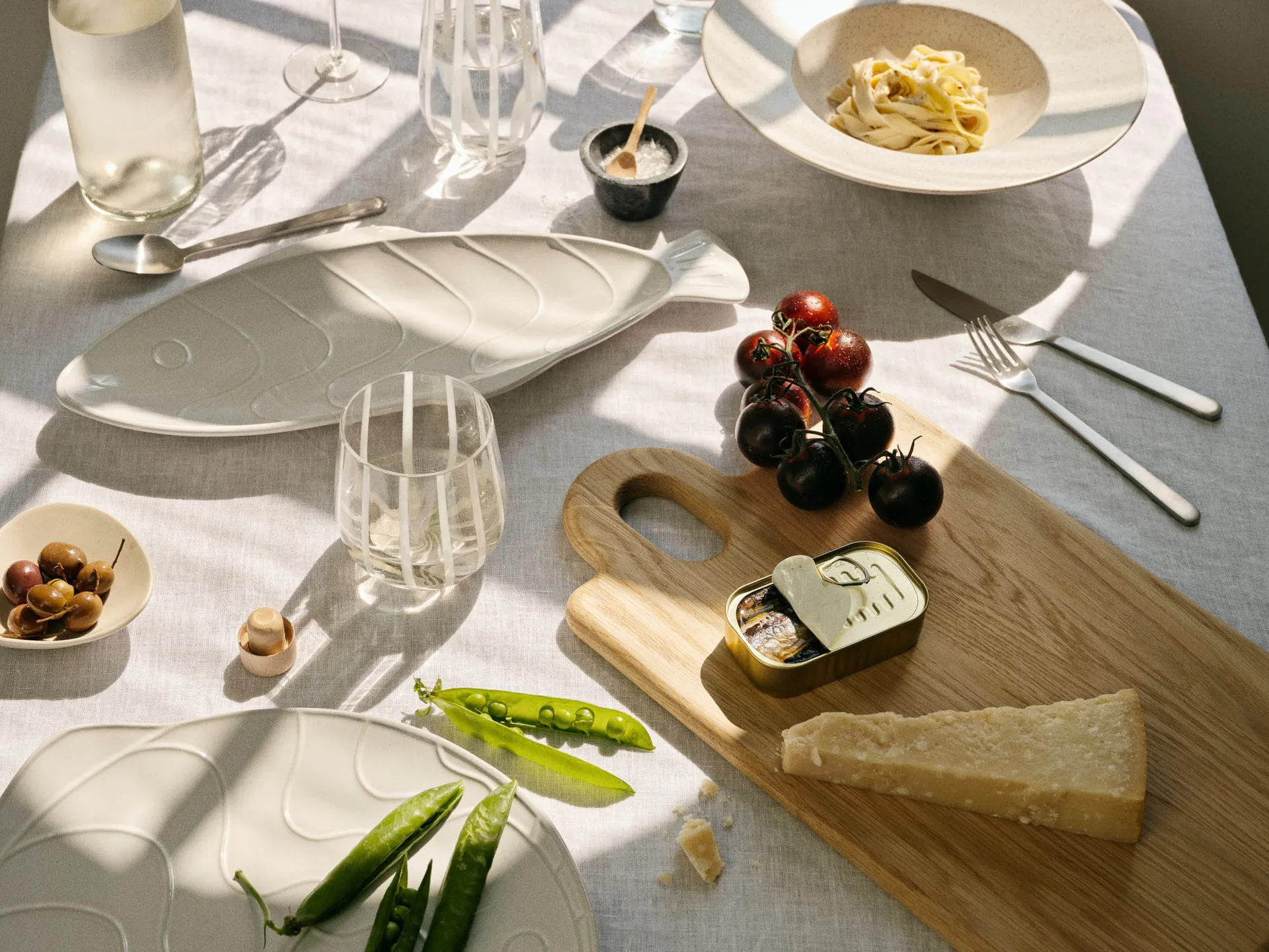 Stripe 杯子 35 cl, Clear-white stripes Broste Copenhagen