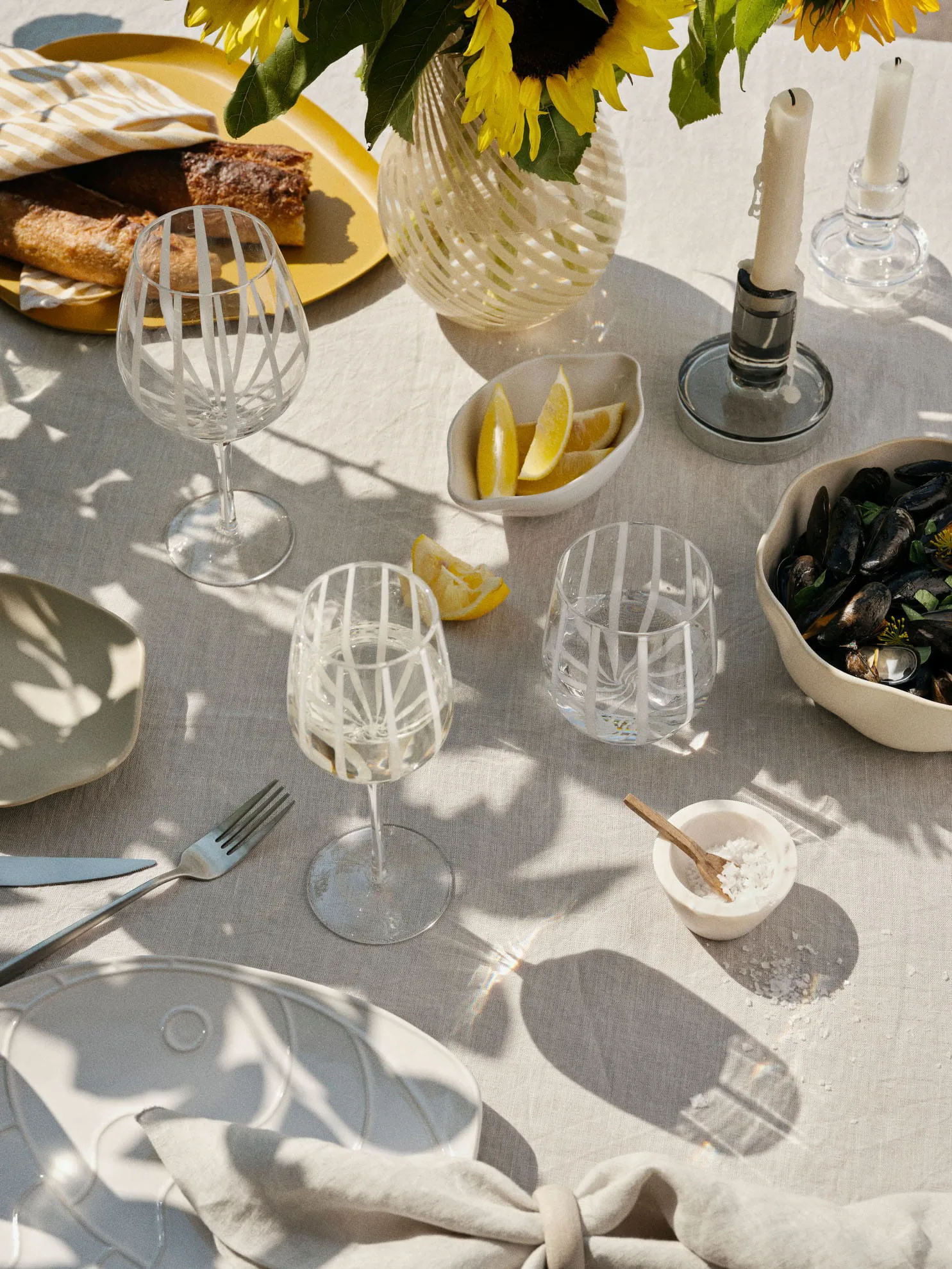 Stripe white 红酒杯 35 cl, Clear-white stripes Broste Copenhagen