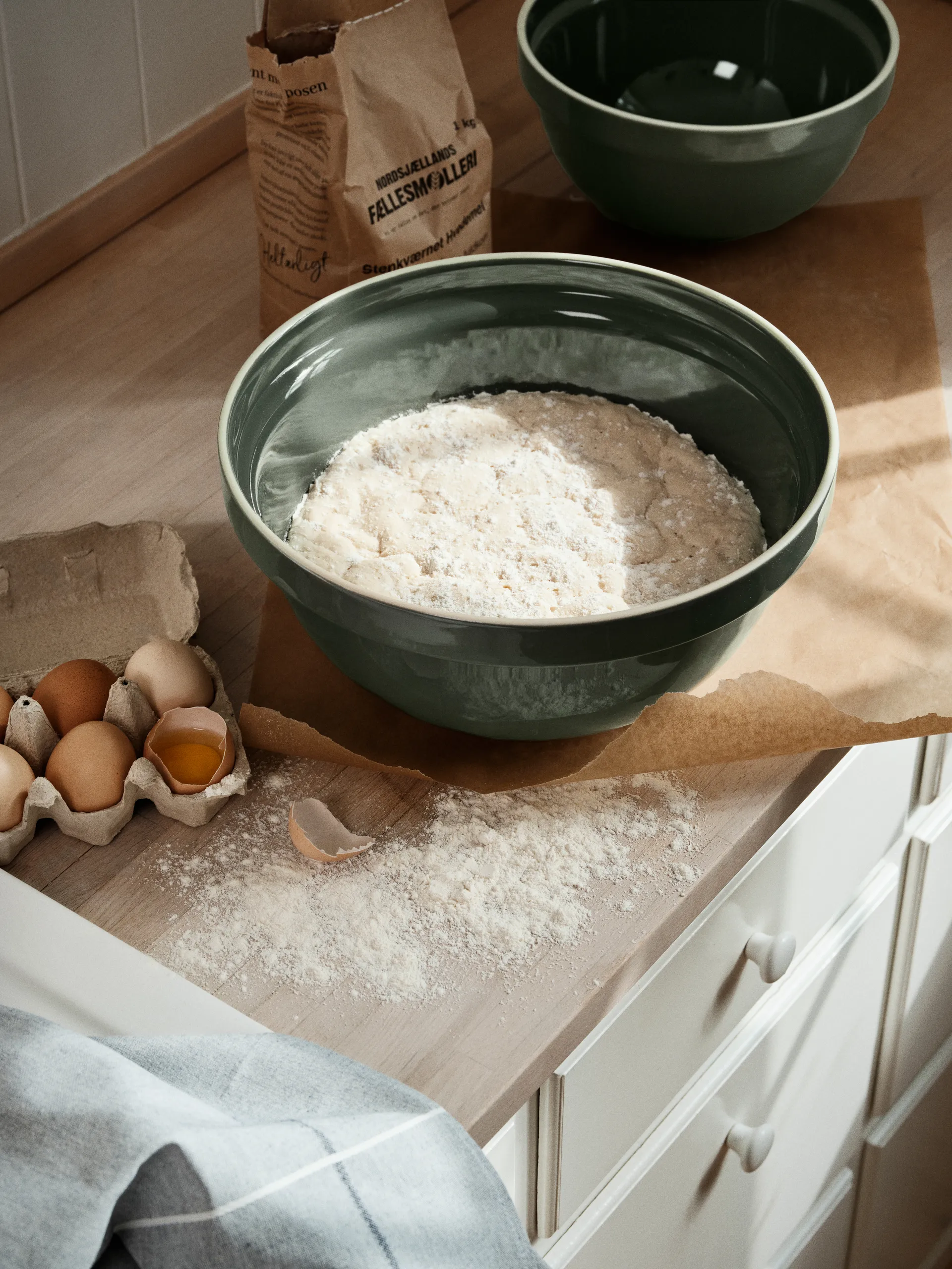 Taverna 碗 Ø24 cm, 绿色 Broste Copenhagen