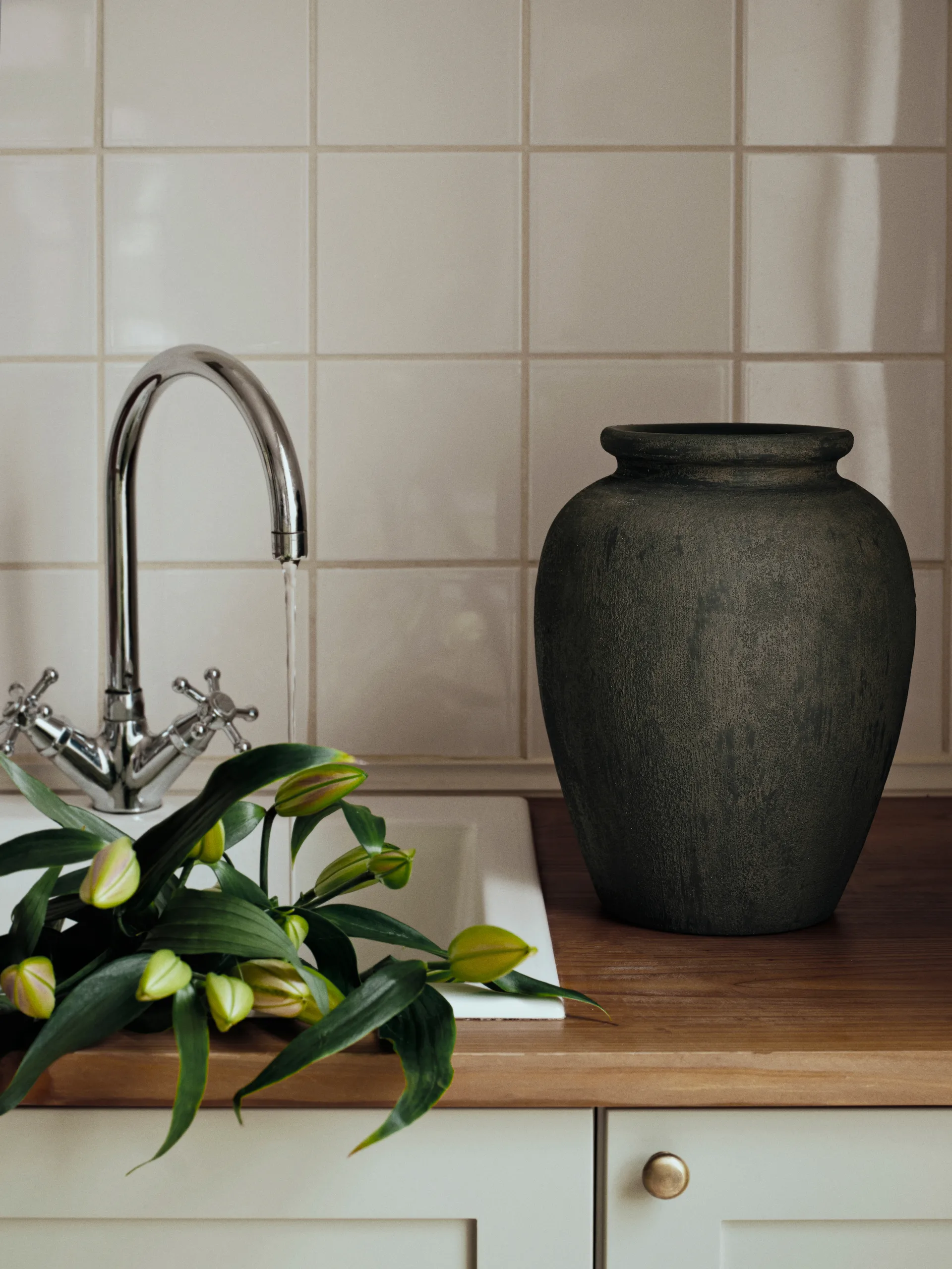 Uma 花瓶, Rustic 深褐色, 30 cm Broste Copenhagen