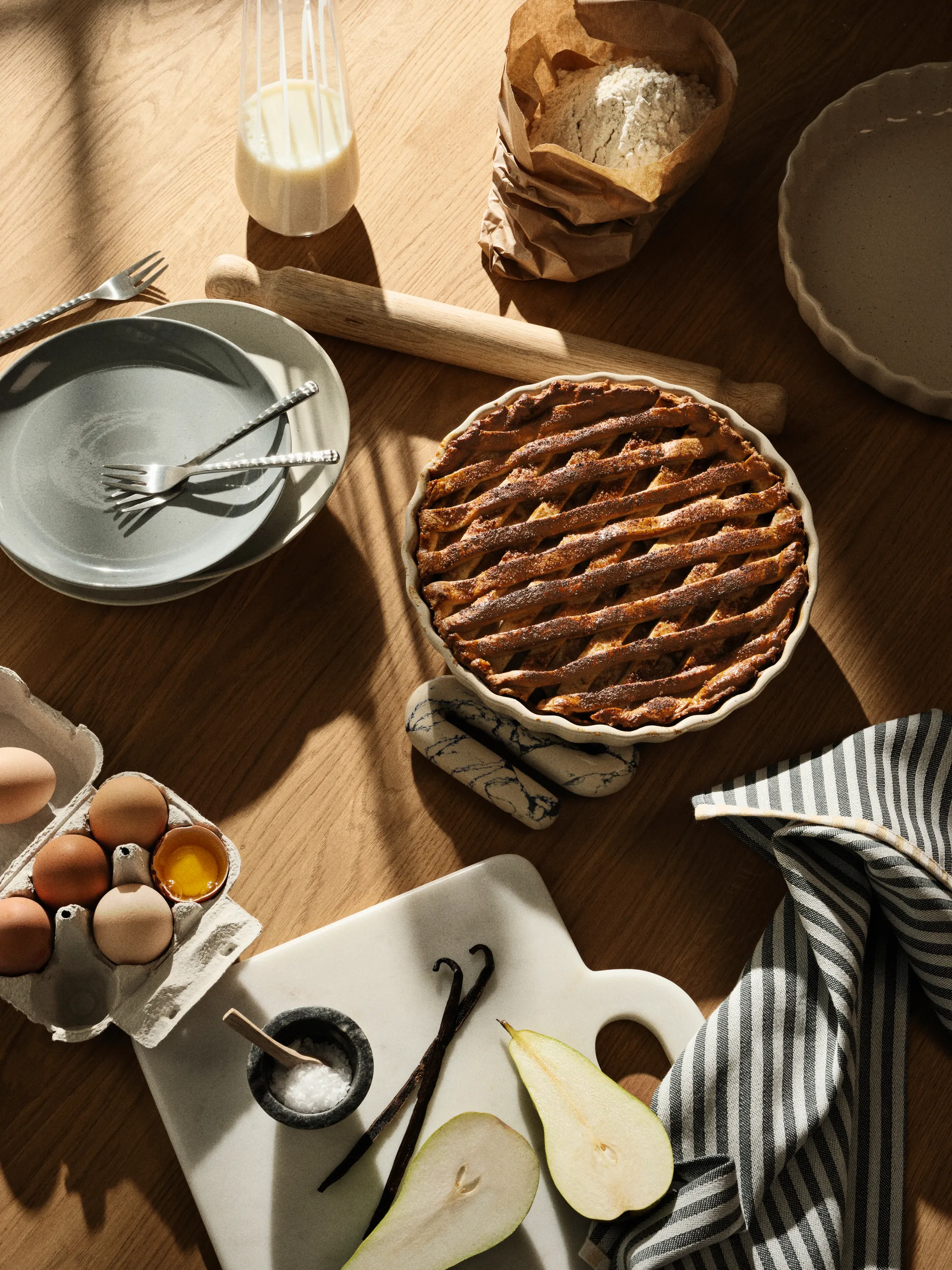 Vig pie dish Ø25 cm, 米色 Broste Copenhagen