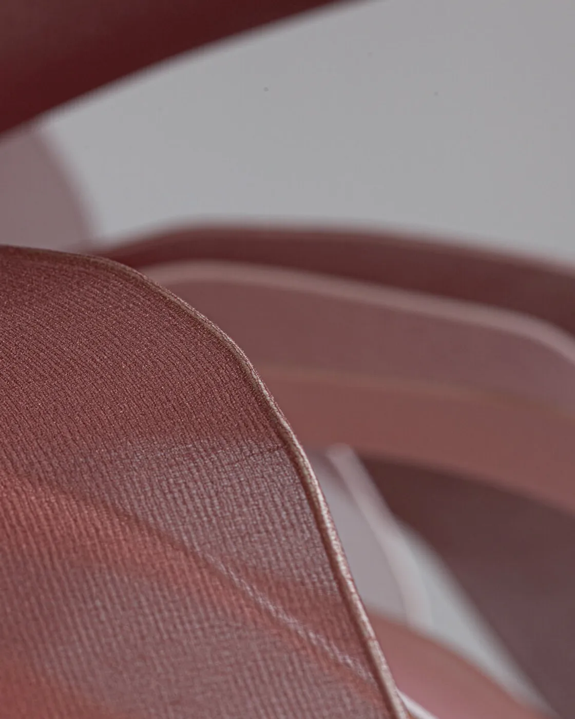 Lou Lou 吊灯 Ø80 cm, 粉色 By Rydéns