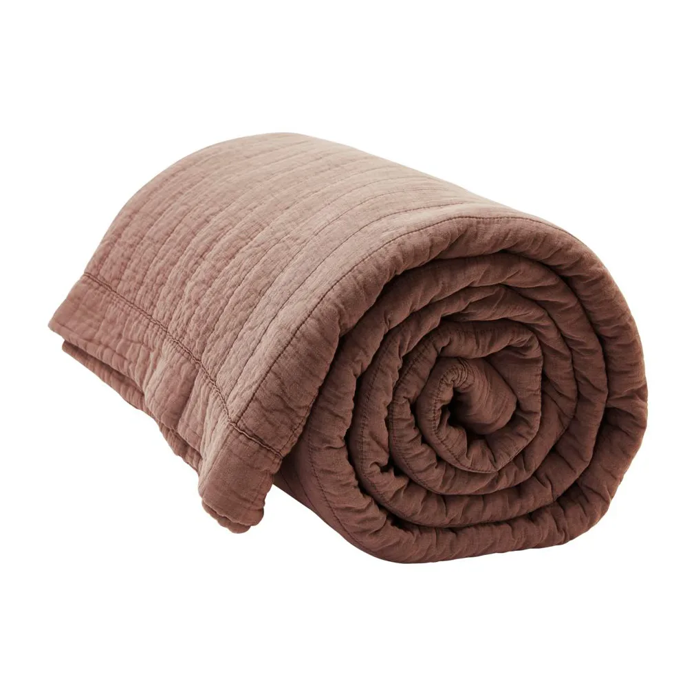 Magnhild quilted bedspread 280x280 cm, Berry byNORD