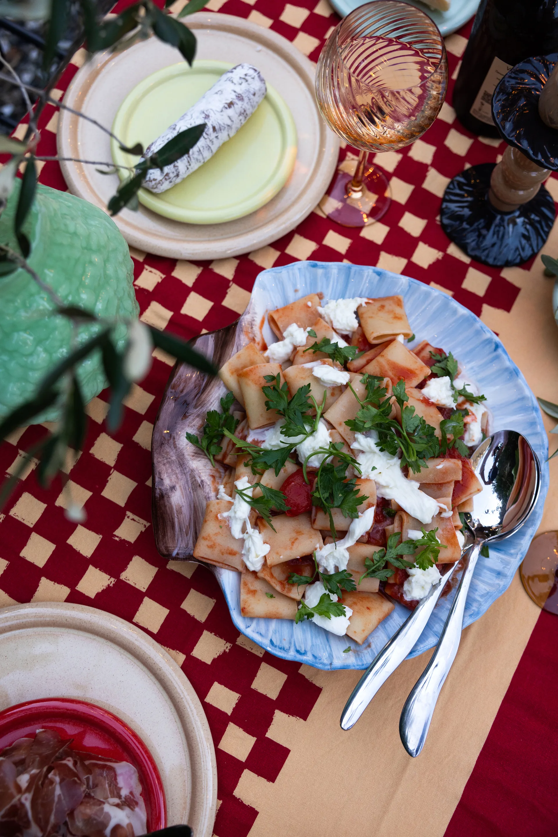 Armona 阿莫娜 海洋系列 贝壳盘 32x32.5cm , 浅蓝 Byon