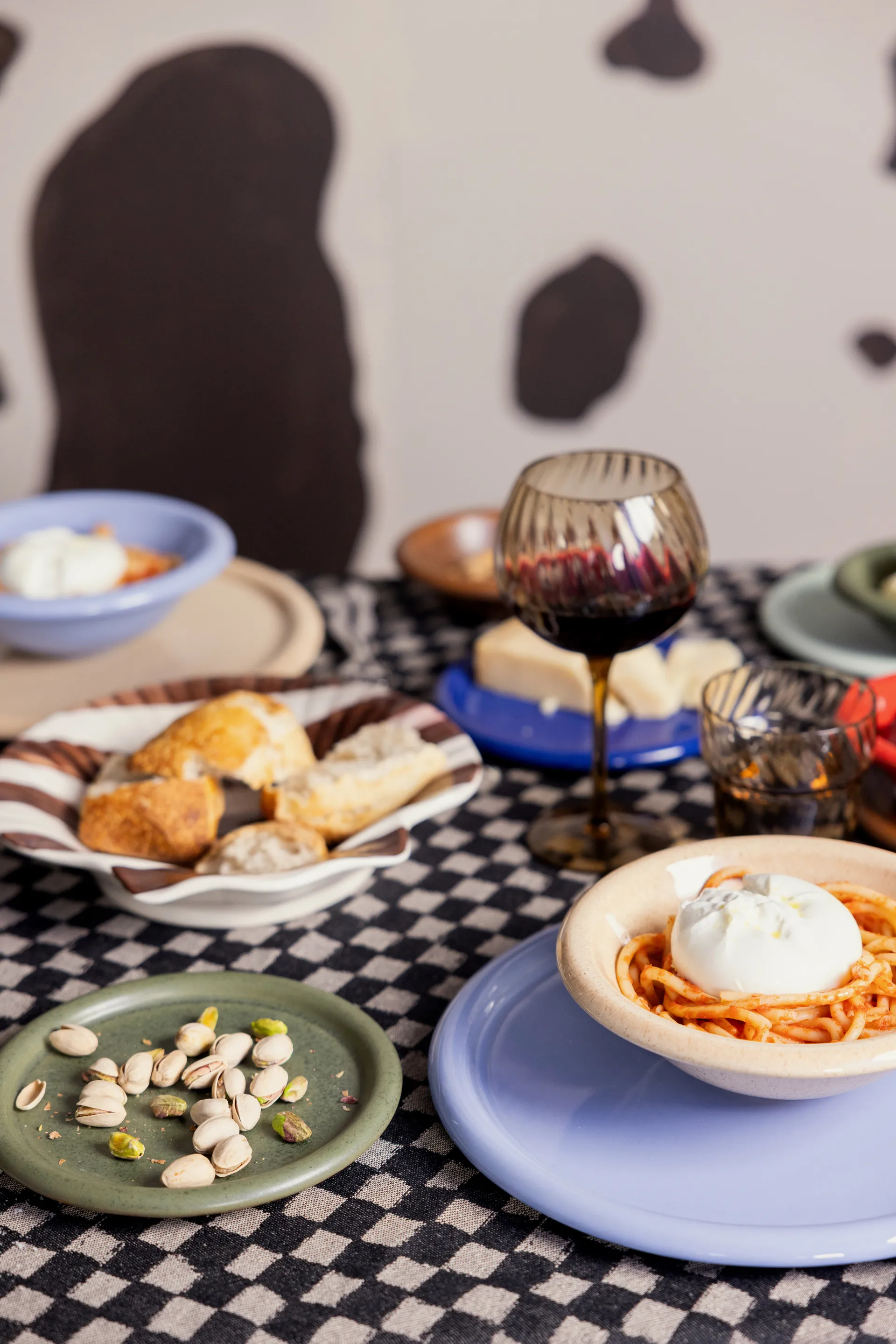 Armona stripe 盘子 23.5x23.5 cm, 深褐色-白色 Byon