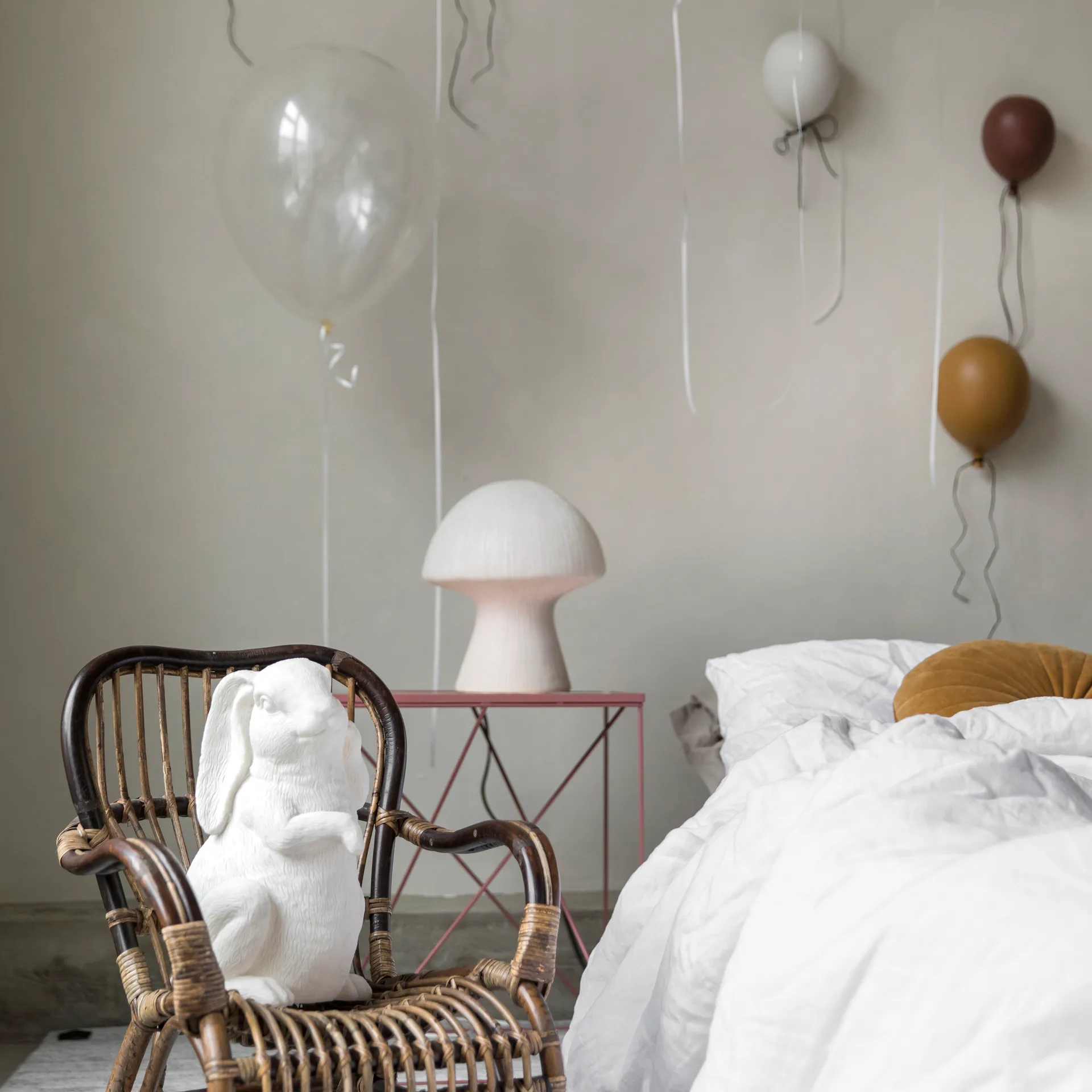 Byon Mushroom 台灯, 白色 Byon