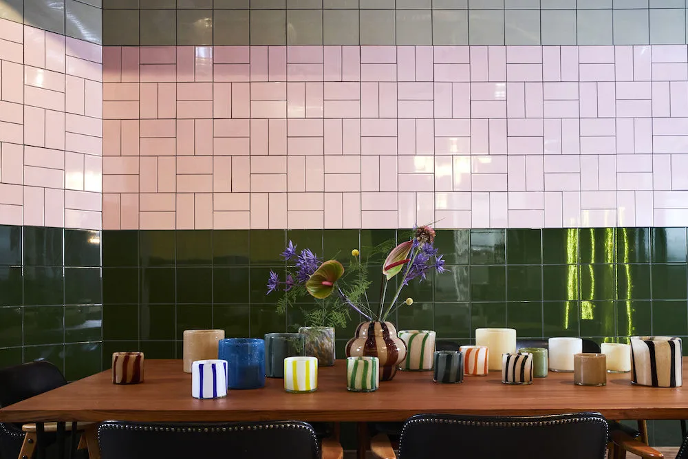 Calore 烛台-花瓶 M Ø15 cm, 米色 Byon