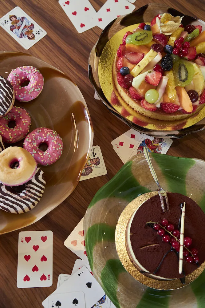 Curve 碟 green-beige, M Ø27 cm Byon