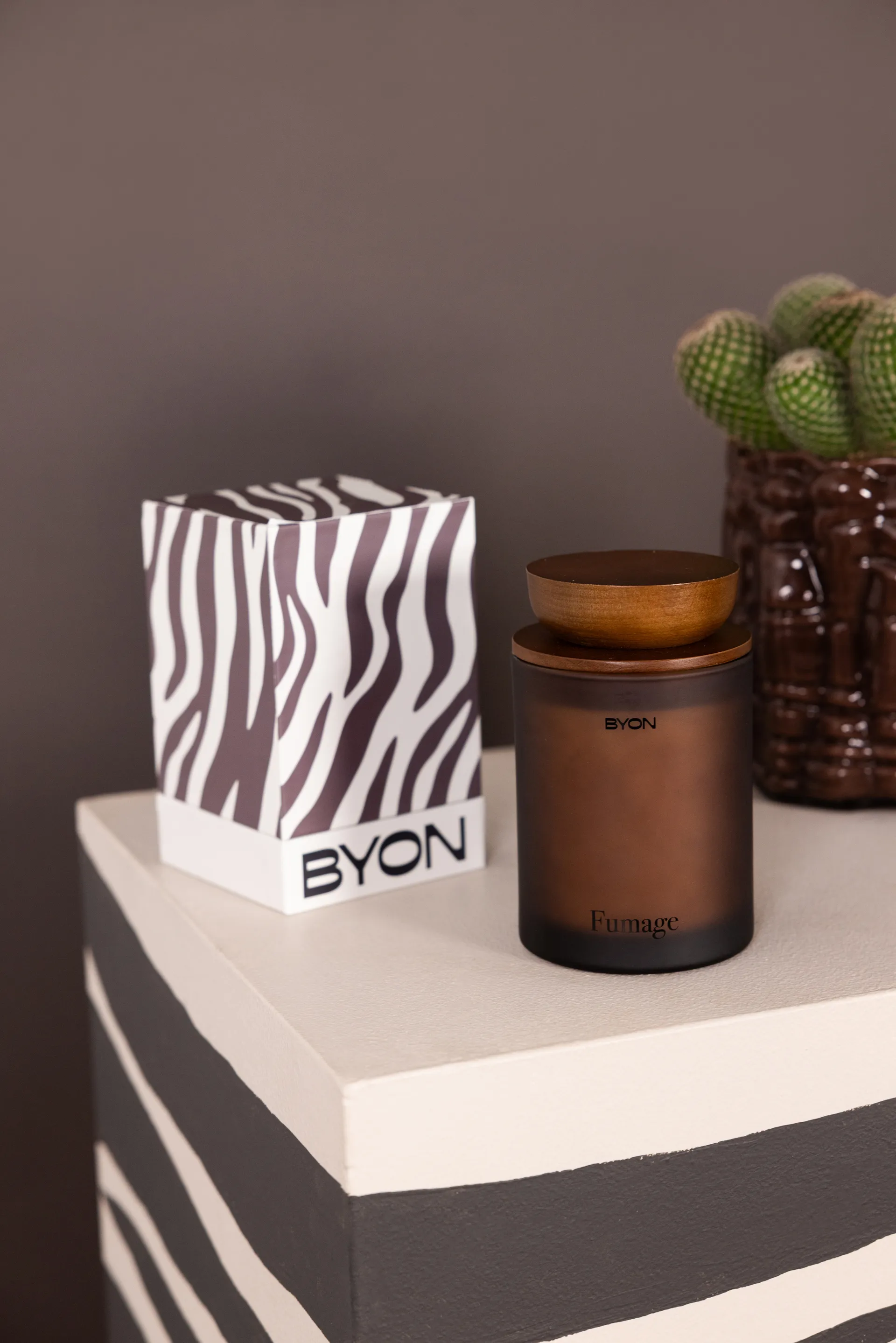 Fumage 香薰蜡烛, 55 h Byon