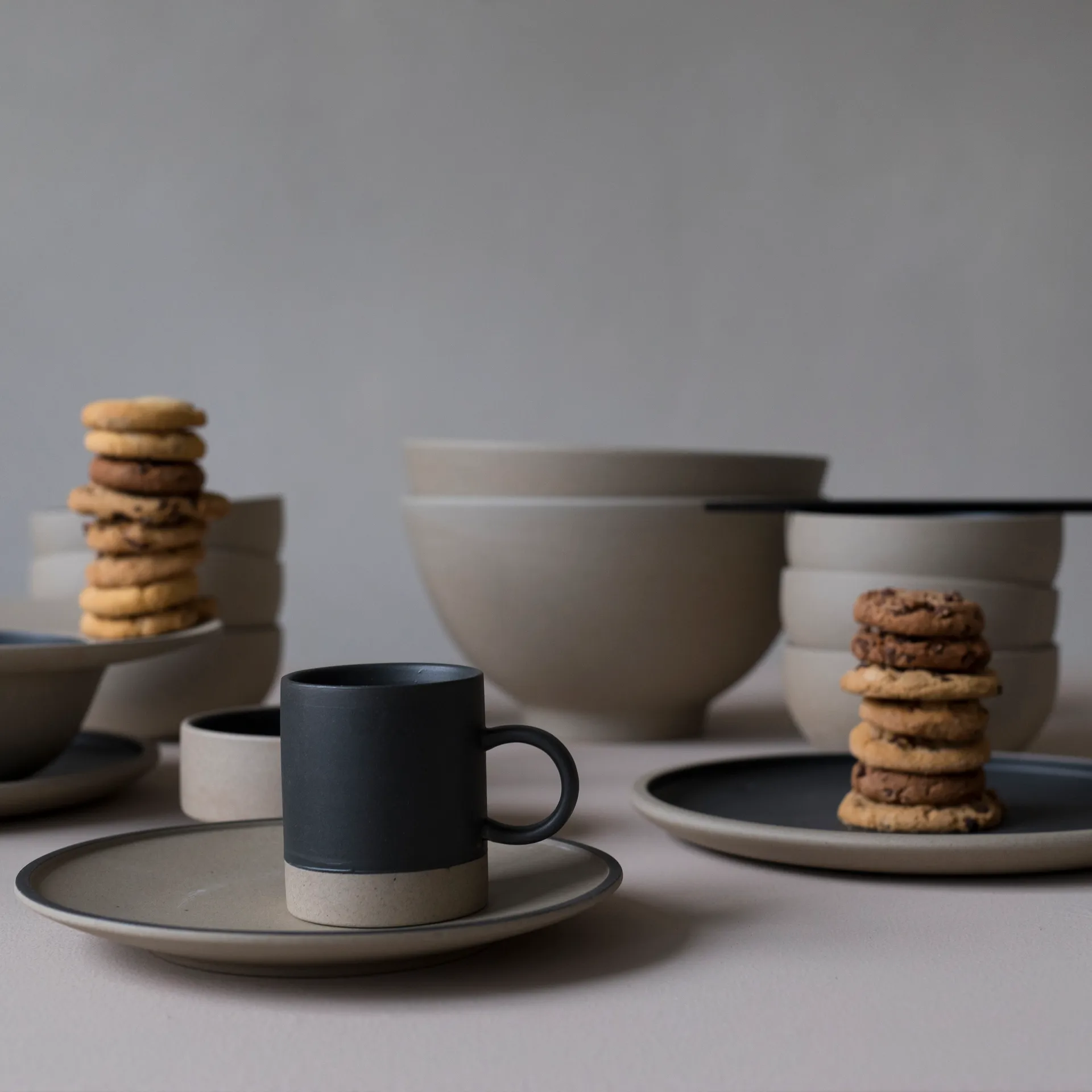 Fumiko 马克杯, 米色-黑色 Byon