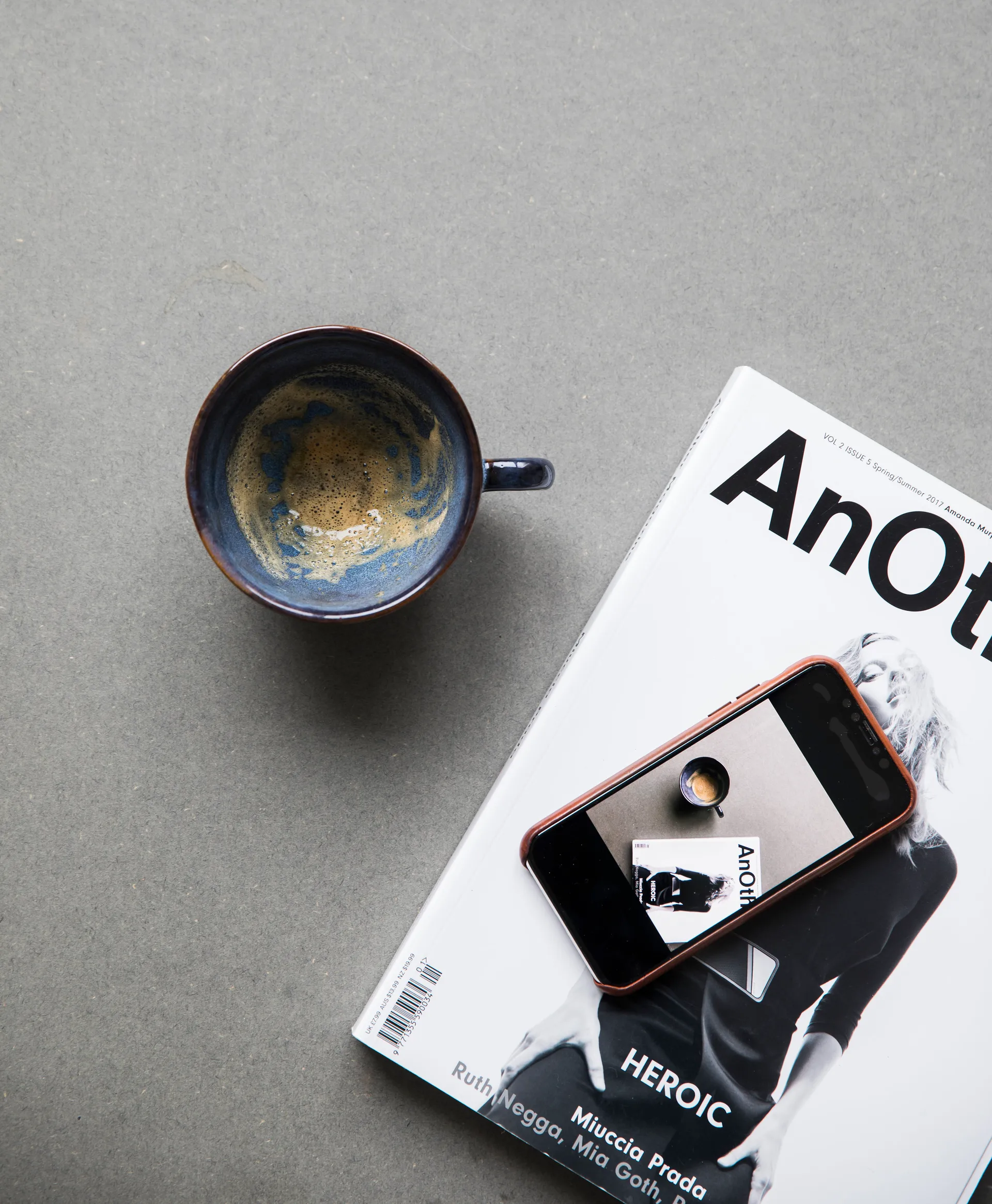 Jade 杯子和碟子, 蓝色 Byon