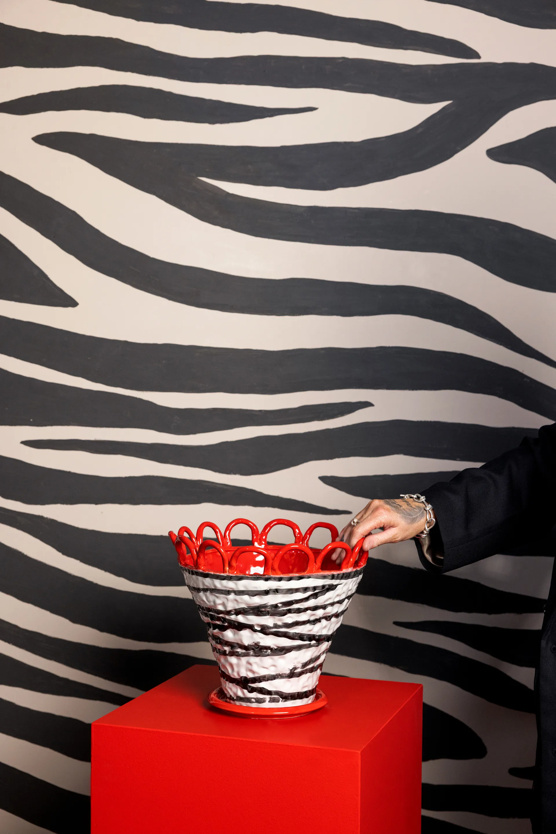 Patty pot L Ø30 cm, 斑马-红色 Byon